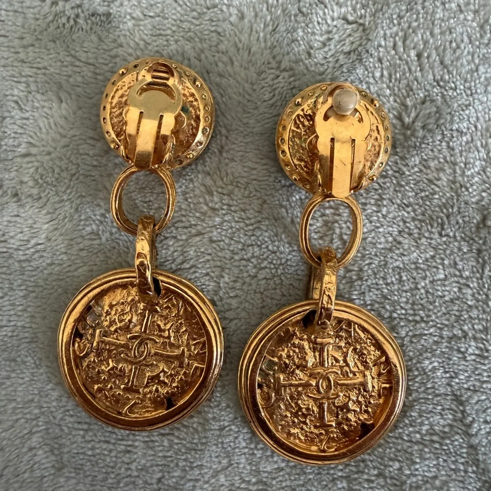 CHANEL Vintage Earrings Gold and Dark Blue Coin Earrings - Picture 2 of 6